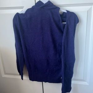 Open shoulder purple cashmere hoodie
